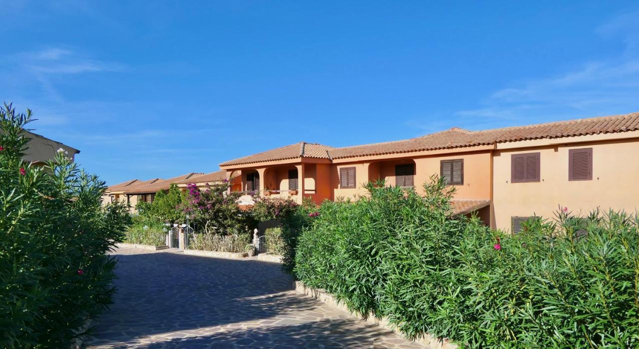 Residence A Golfo Di Marinella A 450 Mt Dal Mare Exterior foto