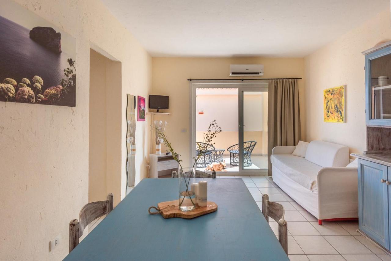 Residence A Golfo Di Marinella A 450 Mt Dal Mare Exterior foto